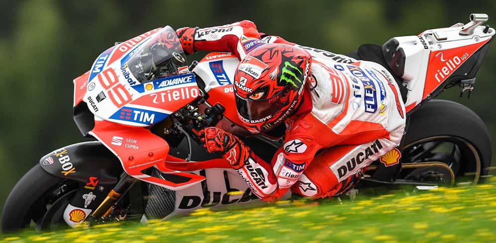 Jorge Lorenzo Bakal Bantu Dovizioso